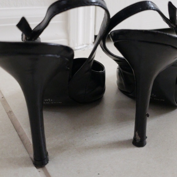 Shoes - Picture 3 of 5